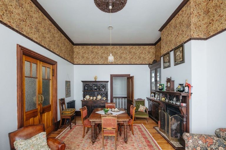 Photo of property in 19 Wharfe Street, South Hill, Oamaru, 9400