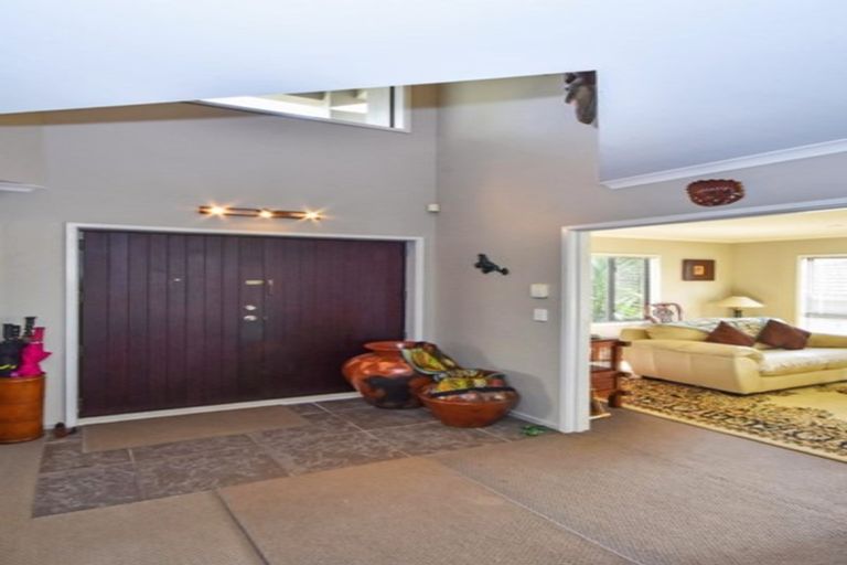 Photo of property in 16a Glenross Drive, Wattle Downs, Auckland, 2103