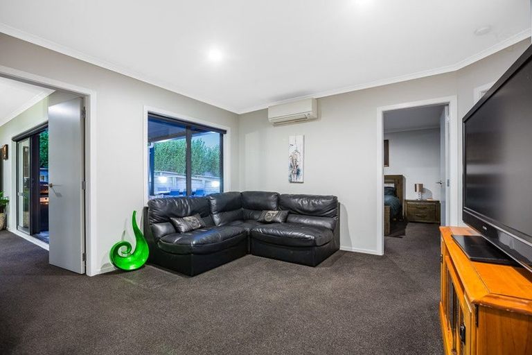 Photo of property in 12 Mo Street, Camborne, Porirua, 5026