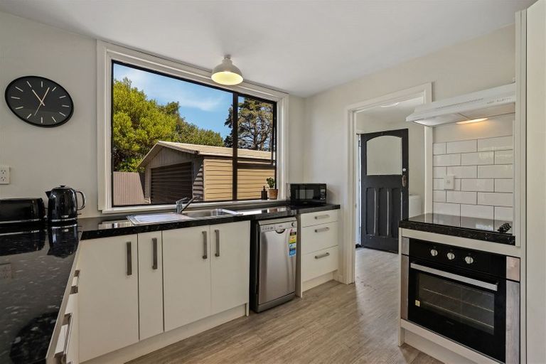 Photo of property in 532b Ferry Road, Woolston, Christchurch, 8023