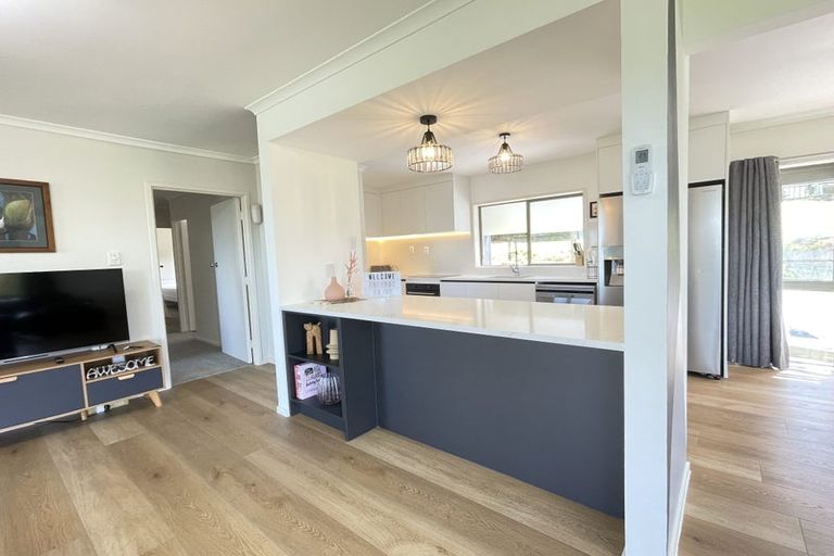 Photo of property in 54 Ronald Avenue, Glenbrook, Waiuku, 2681