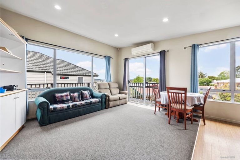Photo of property in 302a Upper Queen Street, Pukekohe, 2120