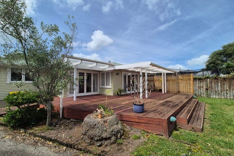 Photo of property in 16 Sylvia Road, Hillcrest, Auckland, 0627