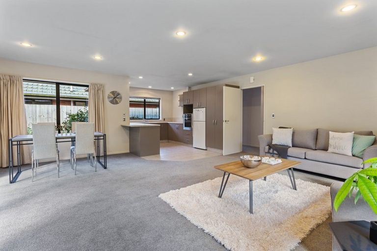 Photo of property in 17s Matawai Close, Rangiora, 7400