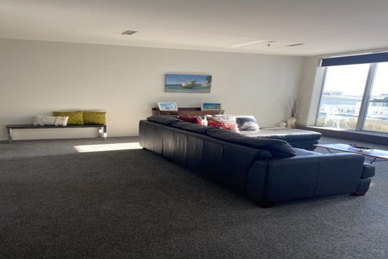 Photo of property in 22 Liardet Apartments, 13/20 Liardet Street, New Plymouth, 4310