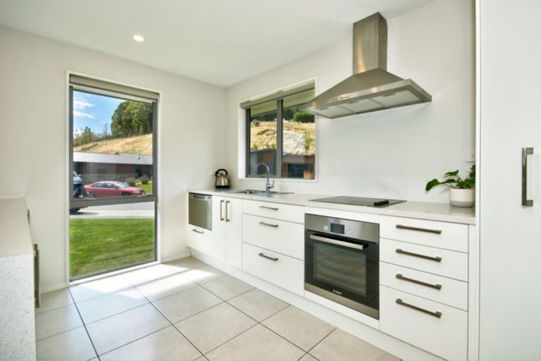 Photo of property in 41 Risinghurst Terrace, Lower Shotover, Queenstown, 9304