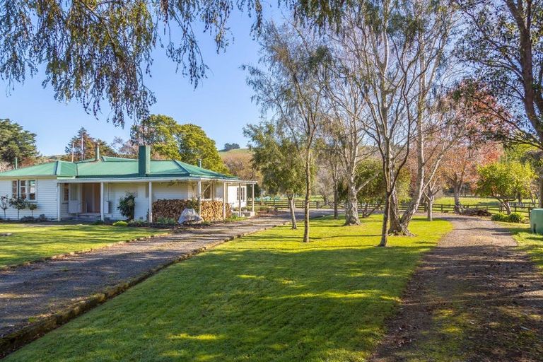 Photo of property in 1785 Martinborough Masterton Road, Longbush, Masterton, 5884