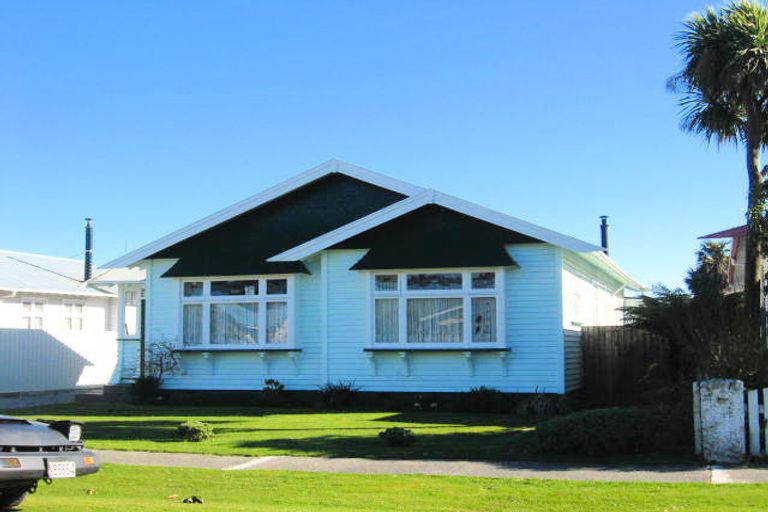 Photo of property in 50 Palmerston Street, Greymouth, 7805