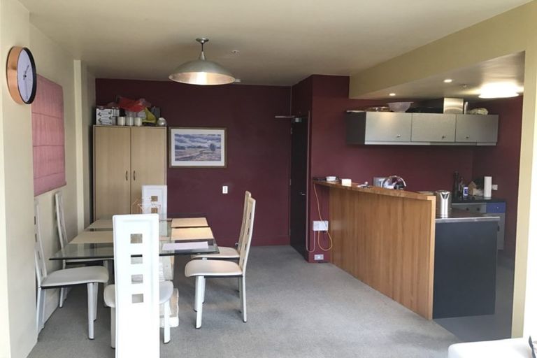 Photo of property in St Pauls Apartments, 24/43 Mulgrave Street, Thorndon, Wellington, 6011