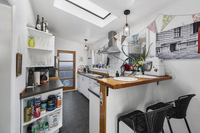 Photo of property in 50 Beach Street, Petone, Lower Hutt, 5012