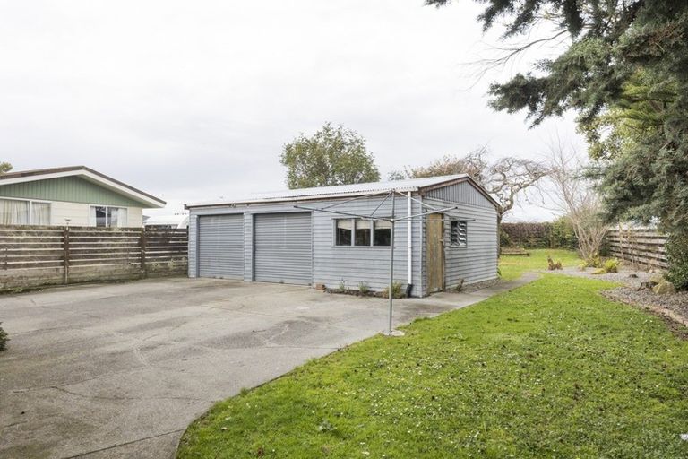 Photo of property in 14 Meadowbrook Drive, Cloverlea, Palmerston North, 4412