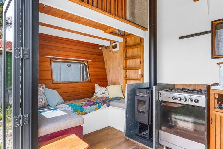 Photo of property in 15 Kipling Road, Te Karaka, 4022