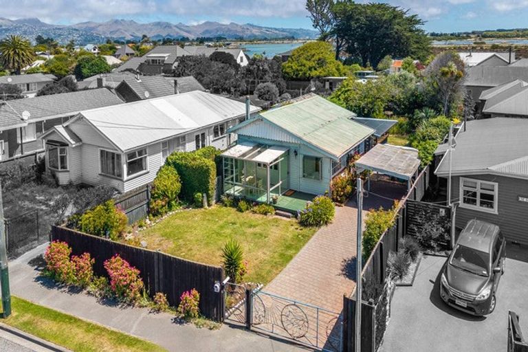 Photo of property in 180 Union Street, New Brighton, Christchurch, 8061