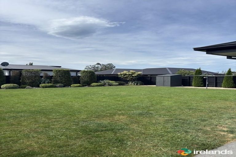 Photo of property in 56 Petries Road, Woodend, 7610