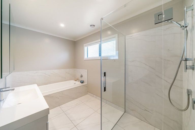 Photo of property in 51 Endeavour Drive, Whitby, Porirua, 5024