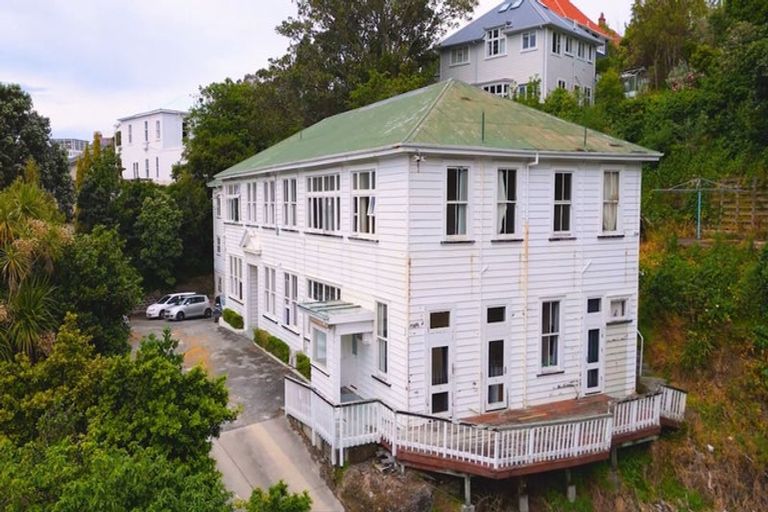 Photo of property in 48 Aurora Terrace, Kelburn, Wellington, 6012