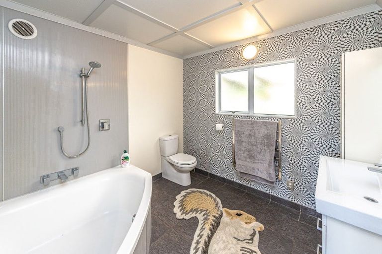 Photo of property in 10 D'arcy Road, Bastia Hill, Whanganui, 4500