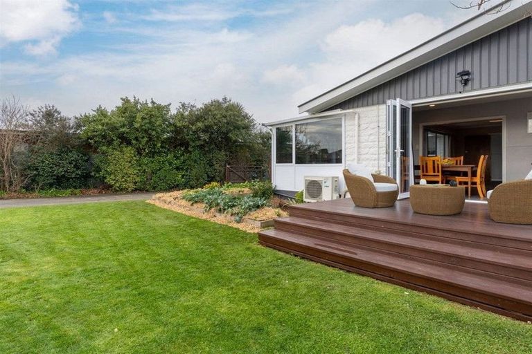 Photo of property in 7 Blakehall Place, Spreydon, Christchurch, 8024