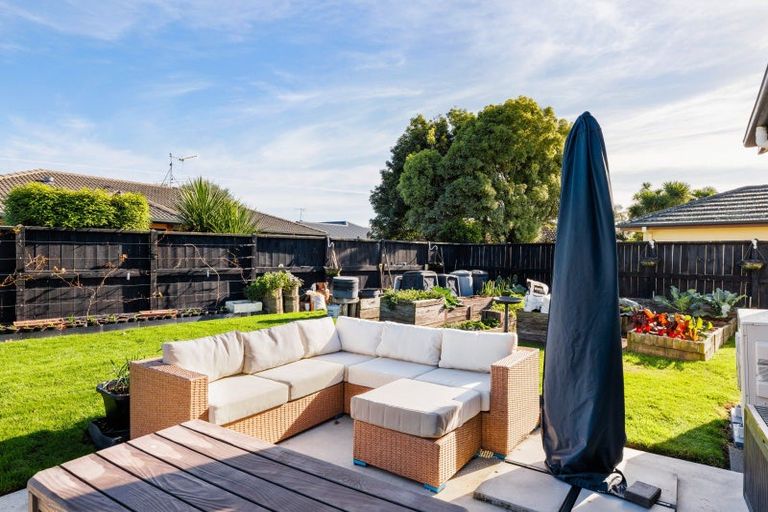 Photo of property in 1 Buckingham Place, Rototuna North, Hamilton, 3210