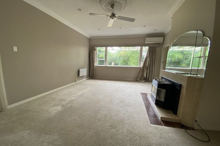 Photo of property in 6 Huia Street, Riccarton, Christchurch, 8041