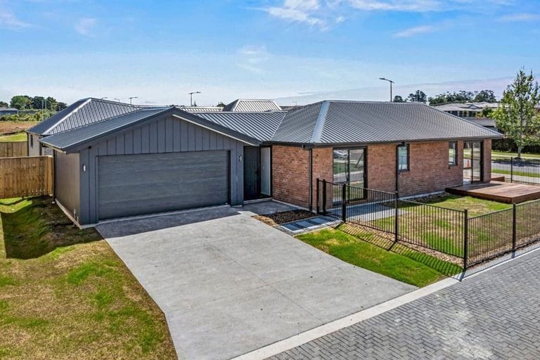 Photo of property in 82 Belmont Road, Pukekohe, 2120