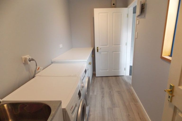 Photo of property in 5b Kepler Place, Te Anau, 9600