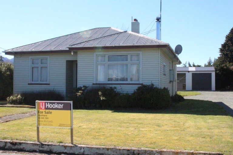 Photo of property in 48 Devon Street, Mossburn, 9792