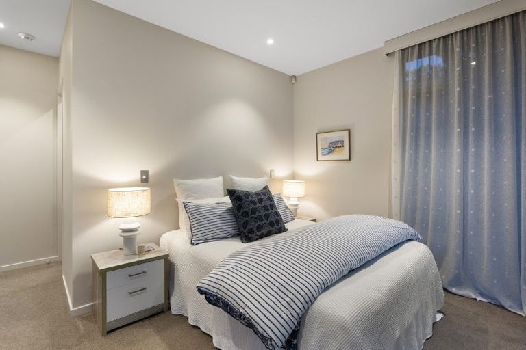 Photo of property in 2 Burgess Street, Sumner, Christchurch, 8081
