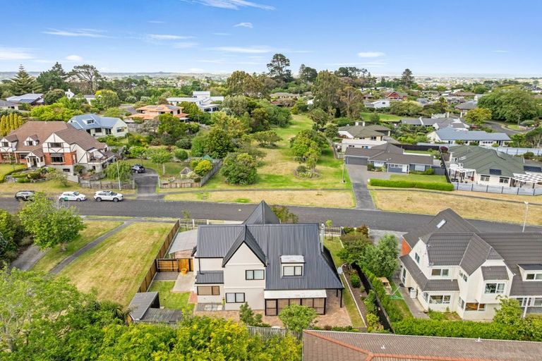 Photo of property in 1 Gumtree Rise, Otamatea, Whanganui, 4500