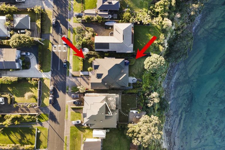 Photo of property in 93 Tiri Road, Tindalls Beach, Whangaparaoa, 0930