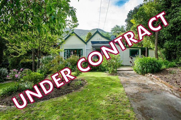 Photo of property in 24a Voelas Road, Lyttelton, 8082