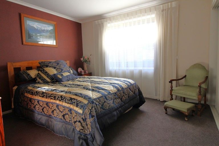 Photo of property in 110 Eglinton Street, Winton, 9720