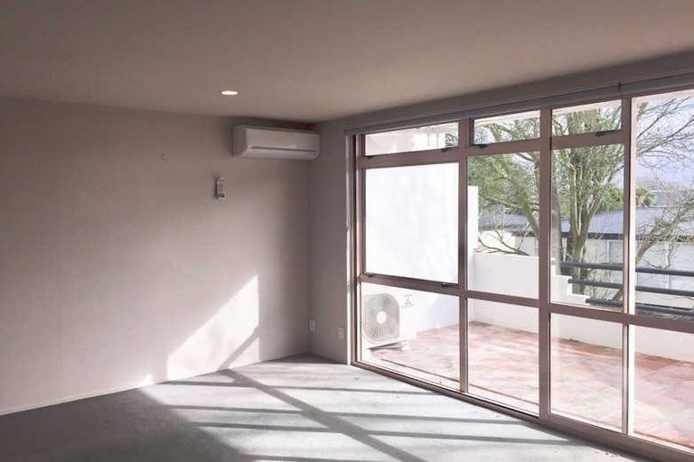 Photo of property in 3/55 Carlton Mill Road, Merivale, Christchurch, 8014