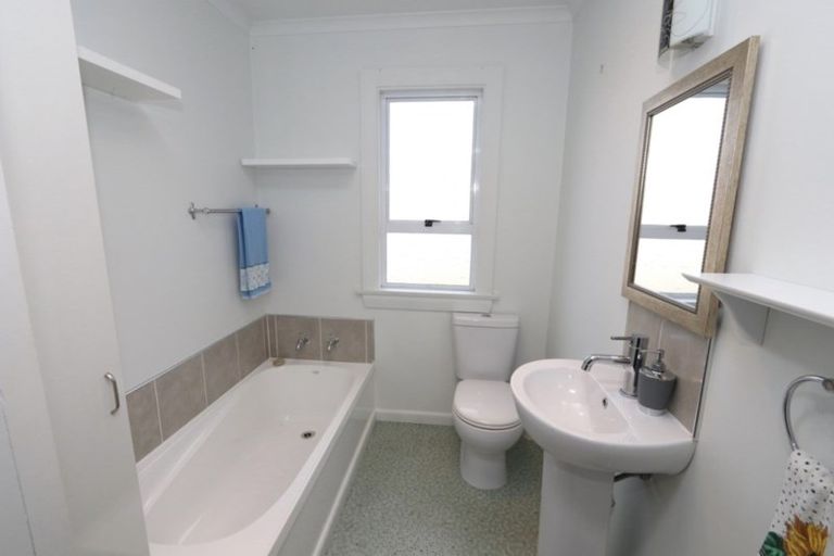 Photo of property in 15 Manse Street, Hampstead, Ashburton, 7700