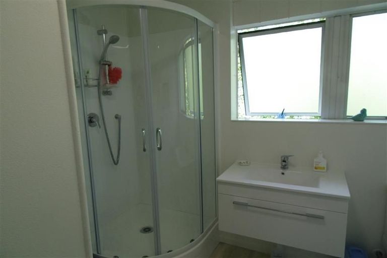 Photo of property in 10/19a Verbena Road, Birkdale, Auckland, 0626