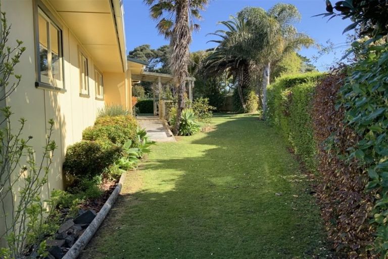 Photo of property in 2 Duncan Road, Awhitu, Waiuku, 2684