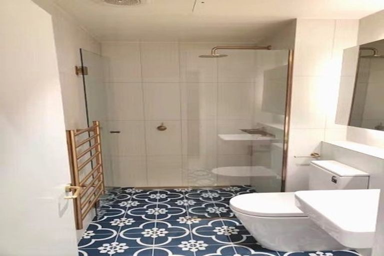 Photo of property in Sunset West, 405/251 Victoria Street, Wellington, 6011