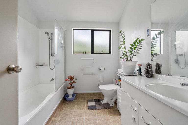 Photo of property in 85 Malaspina Place, Papatoetoe, Auckland, 2025