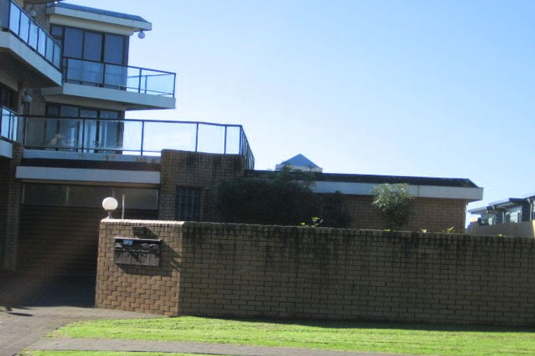 Photo of property in 3/285 Hibiscus Coast Highway, Orewa, 0931