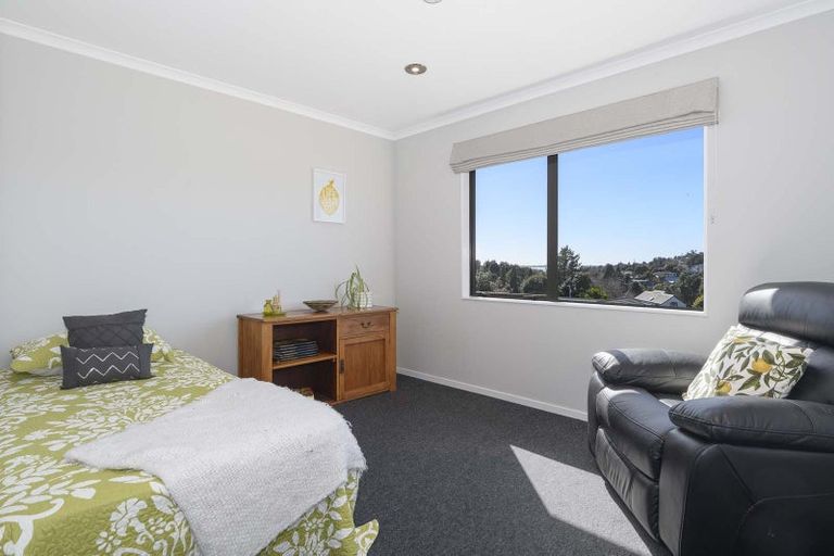 Photo of property in 30 Waipuna Grove, Welcome Bay, Tauranga, 3112