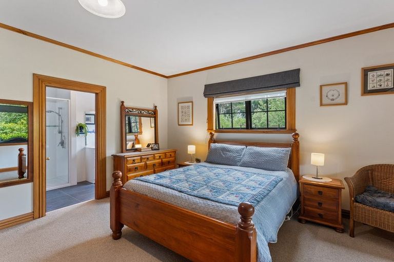 Photo of property in 38 Sutton Road, Te Horo, Otaki, 5582