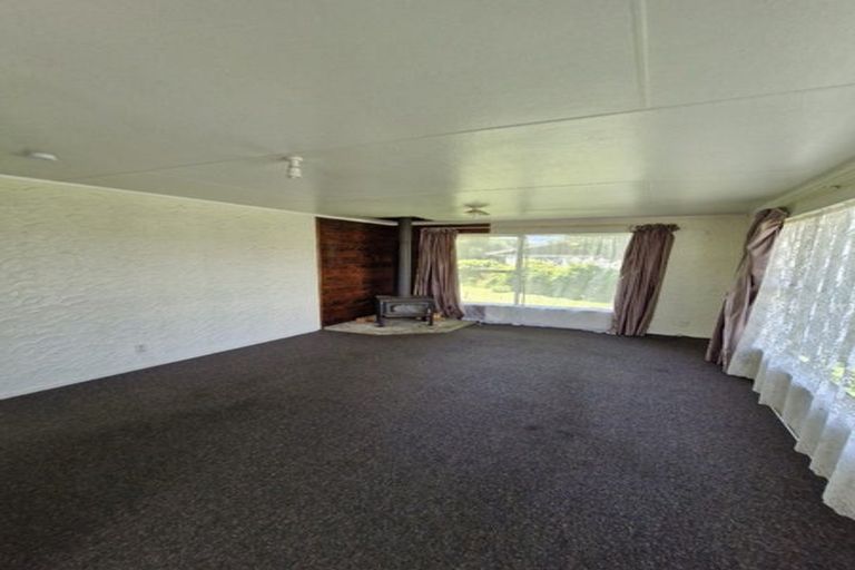 Photo of property in 10 Spinel Place, Pukehangi, Rotorua, 3015