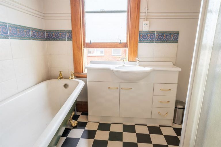 Photo of property in 11 Wai-iti Road, Maori Hill, Timaru, 7910