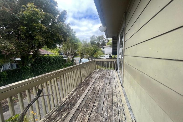 Photo of property in 7 Osmond Court, Sunnyvale, Auckland, 0612