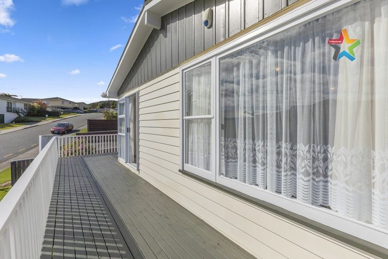 Photo of property in 5 Timaru Grove, Kelson, Lower Hutt, 5010