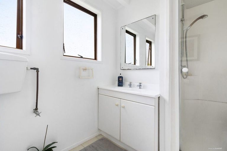 Photo of property in 7/18 Seabrook Avenue, New Lynn, Auckland, 0600