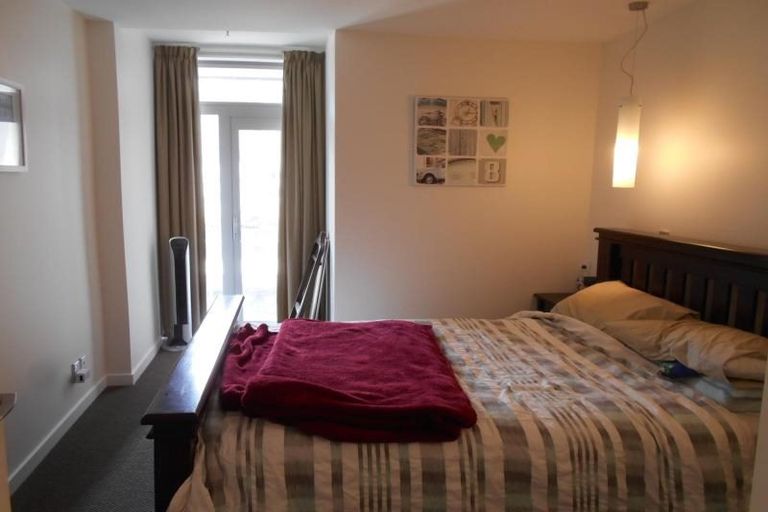 Photo of property in Montreaux Apartments, 5k/164 The Terrace, Wellington Central, Wellington, 6011