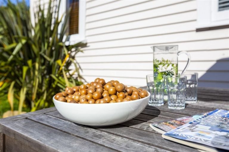 Photo of property in 13 Rauparaha Street, Waikanae Beach, Waikanae, 5036