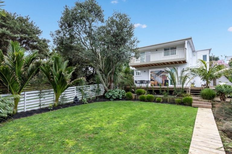 Photo of property in 44 Westmere Crescent, Westmere, Auckland, 1022