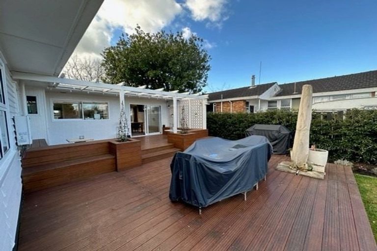 Photo of property in 42 Gillies Avenue, Claudelands, Hamilton, 3214